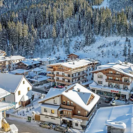 Apartamento Luxurious In Tyrol With Garden Seating Gerlos