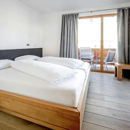 Luxurious In Tyrol With Garden Seating Apartament