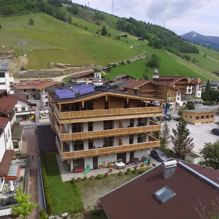Apartament Luxurious In Tyrol With Garden Seating Gerlos